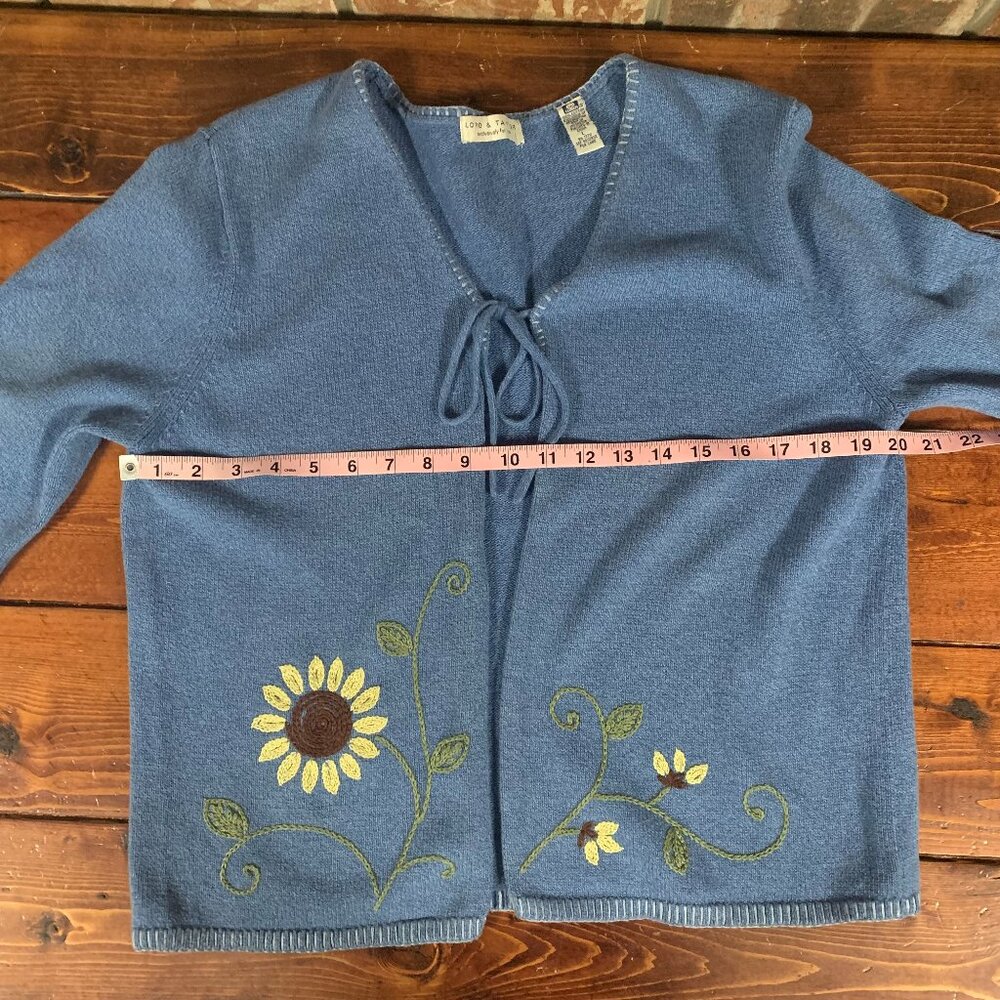Lord & Taylor Blue Floral Embroidered Women's Large Tie Front Knit Cardigan EUC - Picture 13 of 15